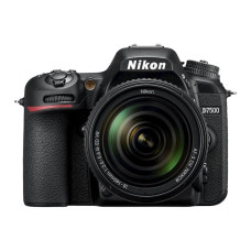 Зеркальный фотоаппарат Nikon D7500 18-140 VR