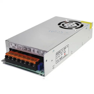 Kamera Adapter 12V30A